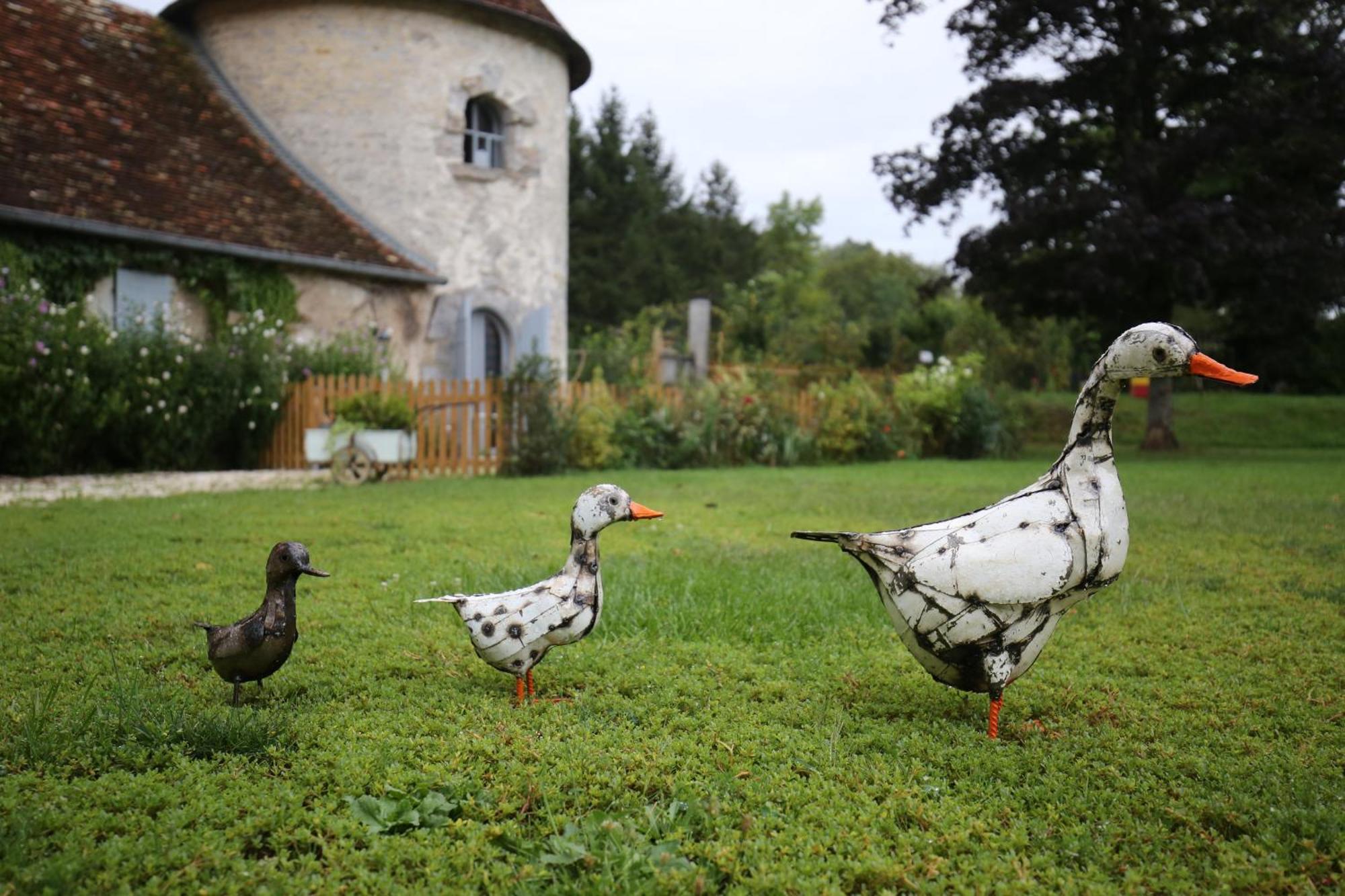 La Roulotte Deluxe De Malpas Bed & Breakfast Quingey ภายนอก รูปภาพ